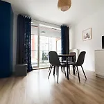 Flatbook - City Center Spa Apartments Motlawa